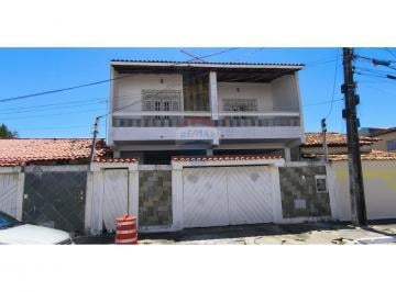Casa · 259m² · 4 Quartos · 4 Vagas · "Casa Duplex Espetacular à Venda: Paraíso em Arembepe!" 4/4 com 2 suítes