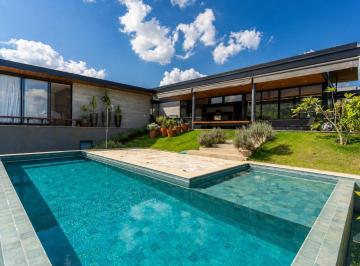 06806ea0-c91d-4299-b7b1-1505bb4eaf06 · Casa no condomínio Condomínio Fazenda Serra Azul 1 para venda com 3 quartos, sendo 3 suítes, 463m²