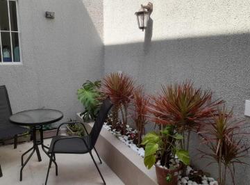 6c5da3c5-6b8d-45d7-9b30-119a7e575257 · Imperdível casa para venda em Cidade Monções com 3 quartos, sendo 1 suíte, 200m²