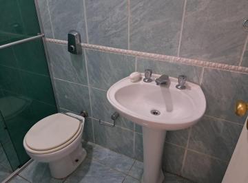 f3facb20-b587-4c3b-bd2b-83f9b8a126b6 · Versátil casa para venda em Parque Jabaquara com 5 quartos, sendo 4 suítes, 294m²
