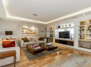 Apartamento · 335m² · 3 Quartos · 4 Vagas · Apartamento - Moema - 3 Suítes - 335m².