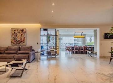 Apartamento · 278m² · 3 Quartos · 4 Vagas · Apartamento - Moema - 3 Suítes - 278m².