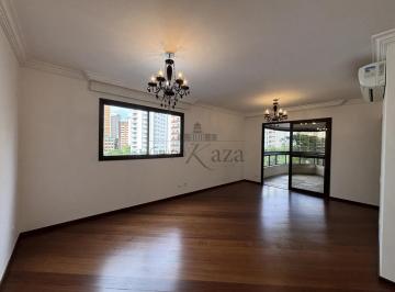 Apartamento · 178m² · 3 Quartos · 4 Vagas · Apartamento - Moema Pássaros - 3 Suítes - 178m².