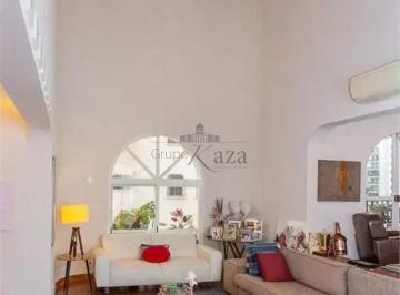 Apartamento · 217m² · 4 Quartos · 2 Vagas · Apartamento - Moema - 4 Dormitórios - 217m².