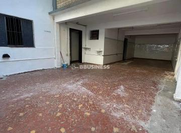 whatsapp-image-2026-04-17-at-18-00-501776517853760.jpeg · CASA COMERCIAL venda e locação 400m², 3 salas 1 cozinha, 4 vagas, 2 banheiros, excelente localização