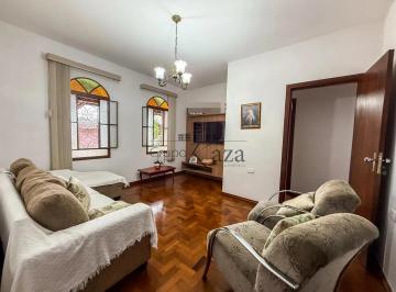Casa · 312m² · 3 Quartos · 4 Vagas · Oportunidade - Casa - Bosque dos Eucaliptos - 3 Dormitórios - 150m².