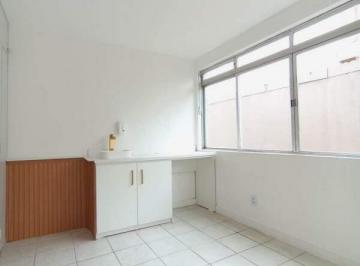 Comercial · 60m² · Ampla sala comercial localizada na região central de Pelotas, no Edifício Magnus.