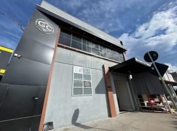 Comercial · 35m² · Sala Comercial com 35m² na Galeria Central, bairro Osmar Cabral