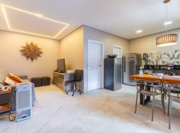 Casa · 246m² · 4 Quartos · Imóvel com Edícula Pronta, Lote de 750m² e Potencial de Renda no Jardim Botânico
