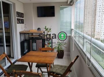Apartamento · 109m² · 3 Quartos · 2 Vagas · Apartamento mobiliado com 3 suítes, totalmente reformado e pronto para morar!