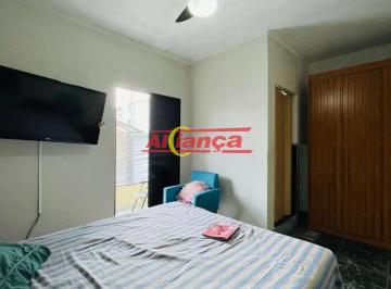 Casa · 122m² · 3 Quartos · 2 Vagas · CASA RESIDENCIAL 122m², 3 QUARTOS SENDO 1 SUITE PARA LOCAÇÃO NO CENTRO - GUARULHOS - SP R$ 8.500,00