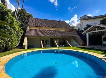 Casa · 301m² · 4 Quartos · 4 Vagas · Casa À Venda Na Praia De Pernambuco Em Guarujá.