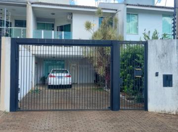 Casa · 177m² · 3 Quartos · 4 Vagas · Casa/Sobrado Sobrado em Maringá