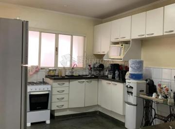 cozinha Ampla · Apartamento à venda no Condomínio Edifício Paula Renata Crestani