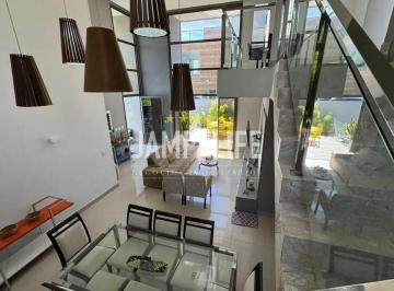 Casa · 256m² · 4 Quartos · 2 Vagas · Casa Alto Padrão - ALAMOANA