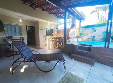 Casa · 90m² · 2 Quartos · 1 Vaga · Casa com piscina e passível de financiamento bancário à venda no Balneário Betaras