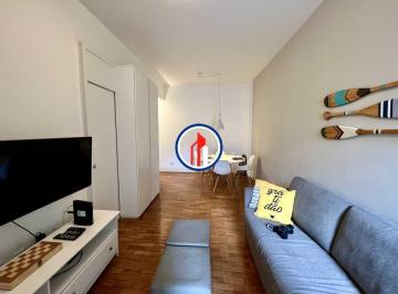 Apartamento · 48m² · 1 Quarto · Apartamento : / Residencial / Copacabana