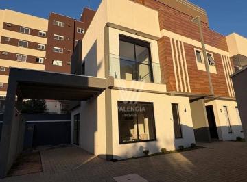 250b457528490115f7d06e25eabc6d390dda2243 · Sobrado | 168m² priv | 4 Quarto | 2 Suite | 2 Vaga | Portão - Curitiba/PR