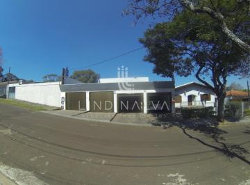 Casa · 378m² · 1 Quarto · 6 Vagas · Sobrado semi-mobiliado com piscina e 5 quartos, no Centro de Foz