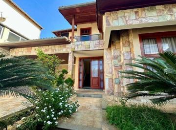 Casa · 293m² · 6 Quartos · 4 Vagas · CASA DUPLEX À VENDA NO ÁLVARO CAMARGOS|6 QUARTOS SENDO 1 SUÍTE MASTER | 5 BANHEIROS | 4 VAGAS