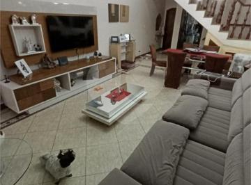 Área de Serviço · Imoveis - na Vila Galvão