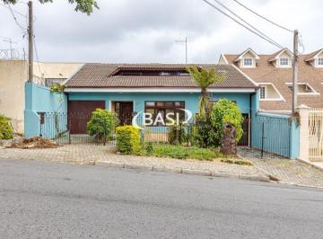 Casa · 254m² · 9 Quartos · 3 Vagas · Imovel versatil com 3 moradias independentes – excelente para renda extra ou uso misto (residencial 