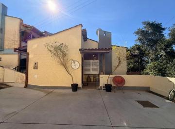 261573.jpg · Casa em condomínio à venda com 3 quartos sendo 2 suítes, 120 m² em Iucas Teresópolis/RJ.