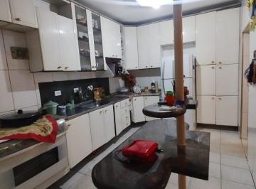 Casa · 290m² · 3 Quartos · Casa à venda - na Vila Mercedes