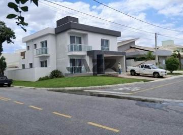 Casa · 325m² · 5 Quartos · 4 Vagas · Casa no Condomínio Villas de Sant'Anna em Jacareí