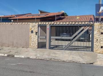cd2ed4600eaeff8ff35bccf58c7a5414127bd3bd · Casa com 3 dormitórios à venda, 220 m² por R$ 1.350.000,00 - Jardim Niero - Louveira/SP