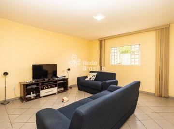 Casa · 220m² · 3 Quartos · 2 Vagas · Rua 4 Condominio Floratta | Casa 3 Quartos sendo 1 Suíte com 2 Vagas de Garagem - Vicente Pires