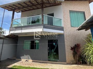 Casa · 281m² · 3 Quartos · 3 Vagas · Casa Duplex em Ilha do Rio Doce, Caratinga/MG