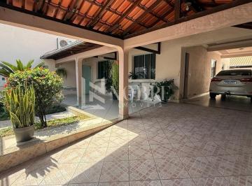 Casa · 250m² · 3 Quartos · 4 Vagas · Casa à venda no bairro Bom Retiro - Ipatinga/MG