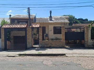 Casa · 193m² · 3 Quartos · 2 Vagas · ATENÇAO RESIDENCIA COM 192,78 M2 EM RUA CALMA JUNTO A AVENIDA DE BARBADA