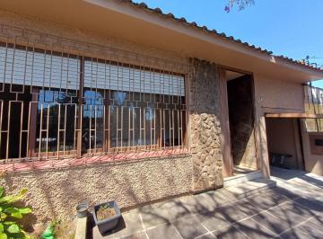 Casa · 184m² · 5 Quartos · 4 Vagas · LINDA CASA TERREA COM 5 QUARTOS DUAS SUÍTES , AMPLAS PEÇAS E EDICULA NO FUNDO