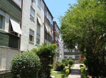 Apartamento · 46m² · 2 Quartos · 1 Vaga · JUNTO AO BASSANI APTO. DESOCUPADO 2 DORM. +PEÇAS E BOX ROTATIVO  COM 46,00 M2