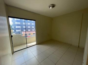Apartamento de 2 quartos, Brasília · QE 40 RUA 12 POLO DE MODAS
