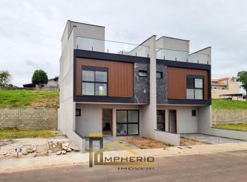 Foto 03 · Imóvel à venda em Curitiba-PR: Casa espaçosa com 3 quartos, 1 suíte, 2 banheiros e 2 vagas de garage