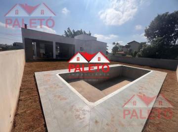 Casa · 157m² · 3 Quartos · 1 Vaga · Casa frente asfalto, 3 suítes a venda no Condomínio Ninho Verde na cidade de Porangaba interior de S