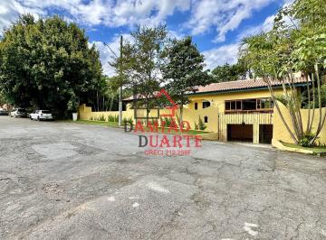Casa · 363m² · 4 Quartos · 4 Vagas · Vende-se Casa 4stes. Semi térrea, vista e privacidade. Varanda gourmet, sal