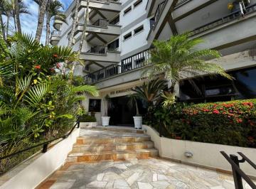 Apartamento de 3 quartos, Peruíbe · Apartamento à 150m do mar com 3 quartos em Peruíbe.