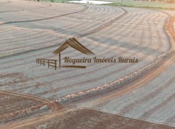 Rural , Quadra · Sítio com 17 alqueires terra vermelha em Quadra/SP