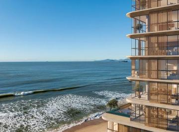 Apartamento · 138m² · 3 Quartos · 2 Vagas · Apartamento Alto Padrão frente mar com 3 Suítes e 2 Vagas na Barra Velha-SC - Imperdível!