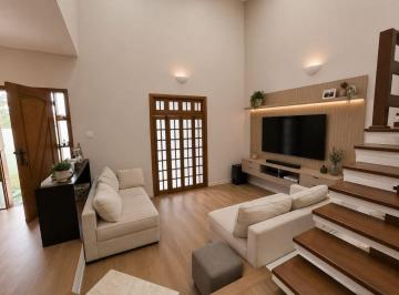 Casa de 3 quartos, São Paulo · Vendo Sobrado com 3 Quartos, Churrasqueira e Escritório na Penha - SP