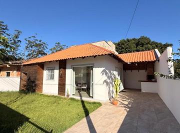 Foto 01 · Casa, Iperoba, São Francisco do Sul, SC