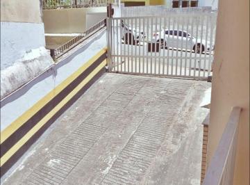 Apartamento de 1 quarto, Salvador · Apartamento 1 quarto, Graça, varanda, elevador área e banheiro serviço.