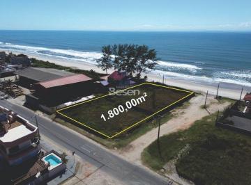 Terreno · 1800m² · ÁREA PRIVILEGIADA NA QUADRA DO MAR – OPORTUNIDADE IMPERDÍVEL!