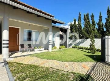Casa · 343m² · 3 Quartos · 2 Vagas · CASA COM 1 SUÍTE + 2 QUARTOS - AMIZADE