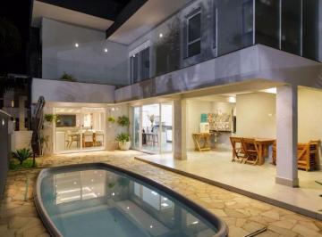Foto 1 ·
Casa com 3 dormitórios à venda, 354 m² por R$ 2.499.000,00 - Santa Felicidade -