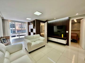 Apartamento de 3 quartos, Brasília · Lindo apto de 3 quartos c/ 2 suítes, reformado, 1 vaga, Res. Villa Lobos, CNB 10.
